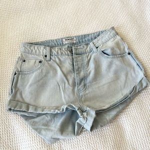 One teaspoon shorts - size 29!